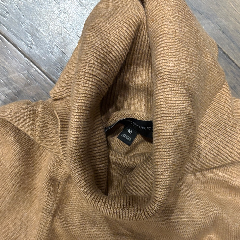 Banana Republic Camel Midi Dress - Picture 3 of 4